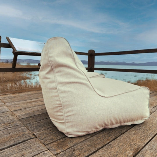 frey-yacht-custom-cushion-bespoke-collection-handcrafted-pillows-loose-yacht-furniture