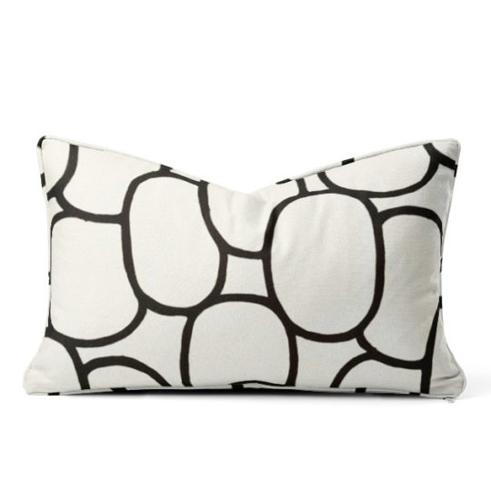 Frey-yacht-cushion-elegance-handcrafted-bespoke-design