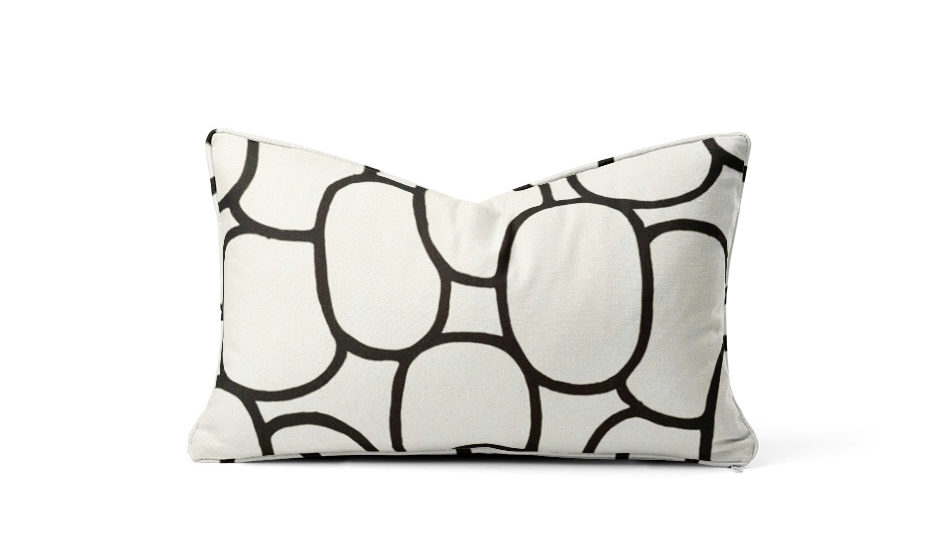 Frey-yacht-cushion-elegance-handcrafted-bespoke-design